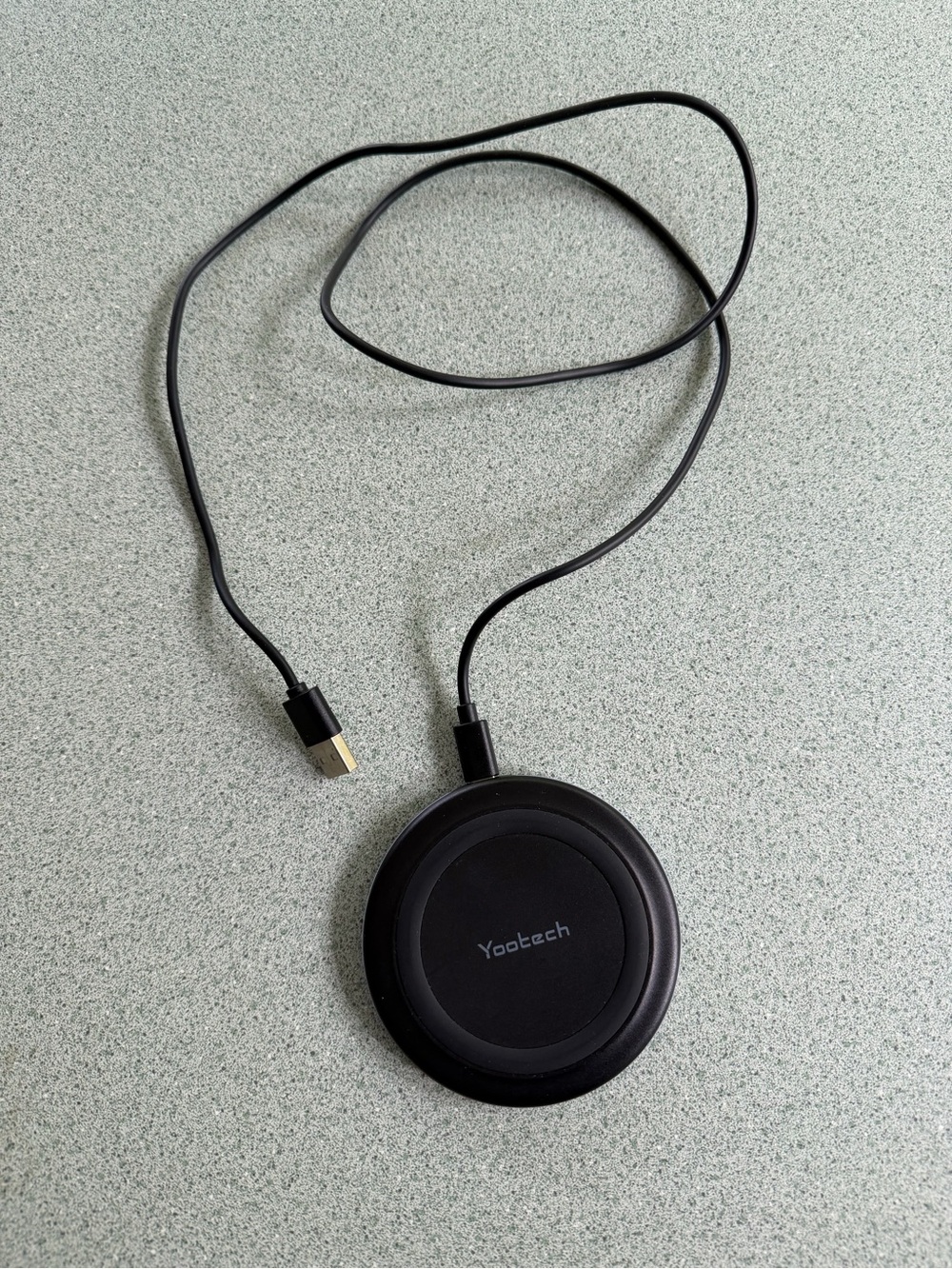 Yootech Black Wireless Charging Pad